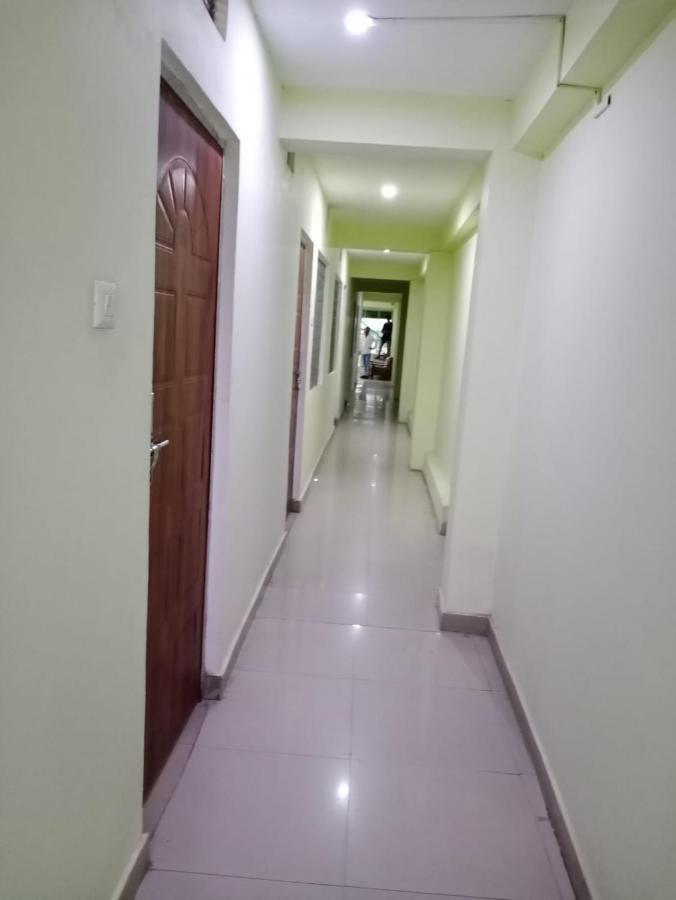 S S Hotel And Restaurant By Wb Economy Jaunpur Екстер'єр фото