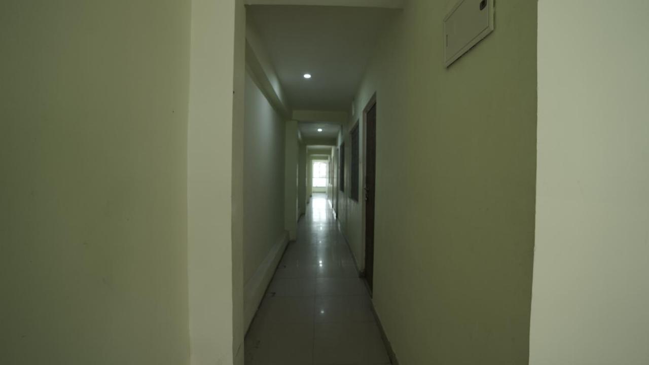 S S Hotel And Restaurant By Wb Economy Jaunpur Екстер'єр фото